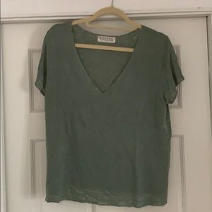 Green t shirt